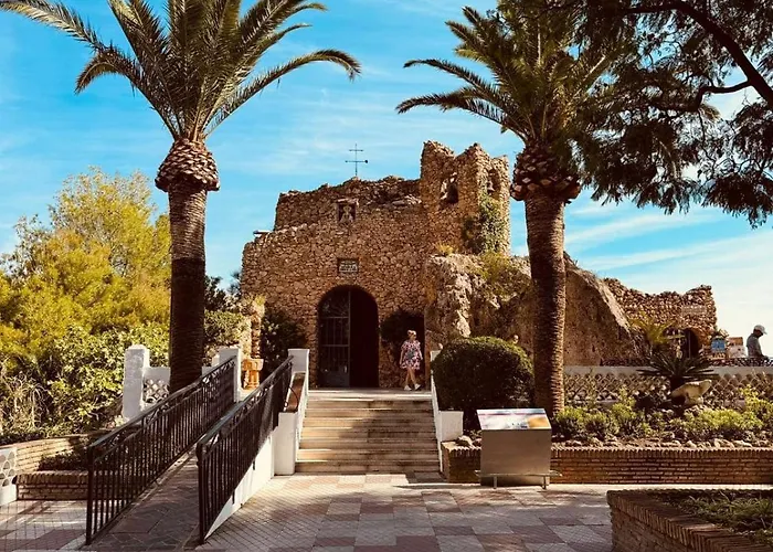 Hacienda El Sueno 3301 *