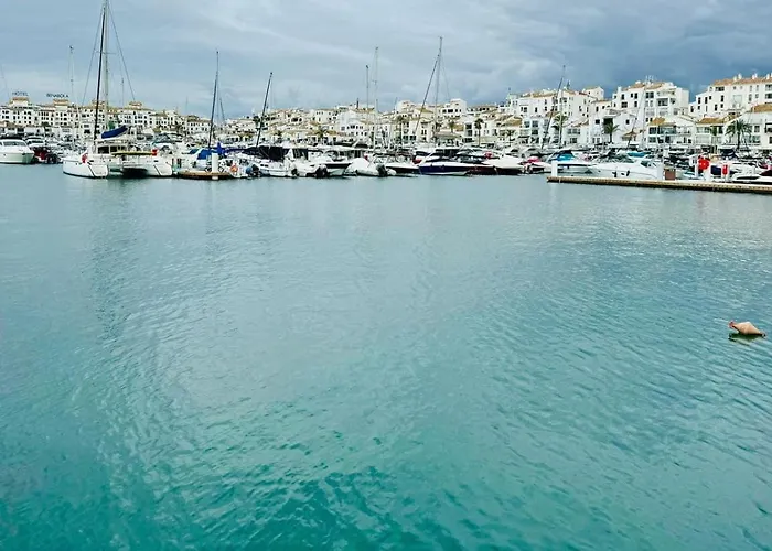 Hacienda El Sueno 3301 *