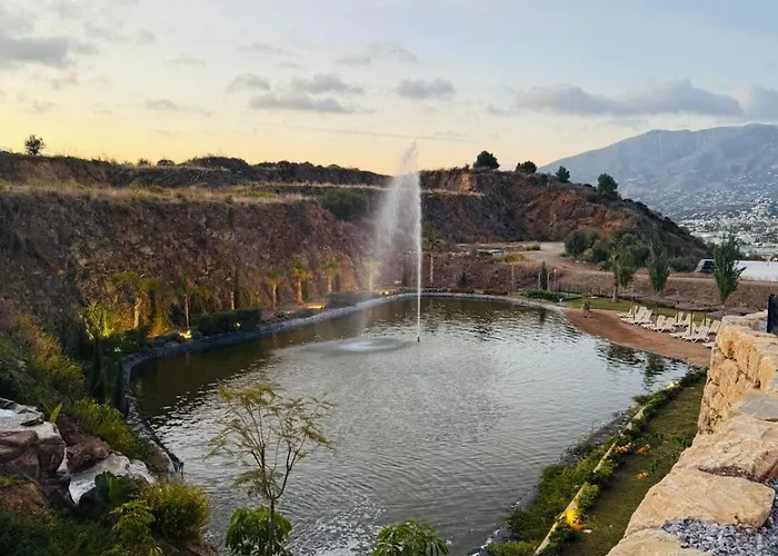 Hacienda El Sueno 3301 *